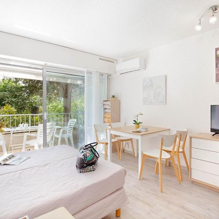 Studio Climatise Pour 3, Face Est, A 50M Plage Et Proche Commerces - Fr-1-466A-23 Saint-Raphaël Eksteriør billede