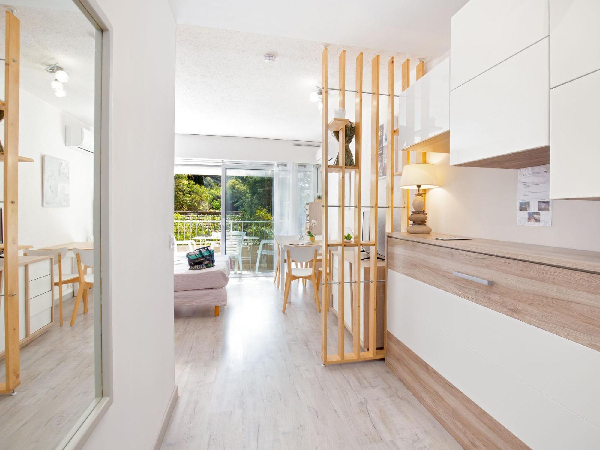 Studio Climatise Pour 3, Face Est, A 50M Plage Et Proche Commerces - Fr-1-466A-23 Saint-Raphaël Eksteriør billede