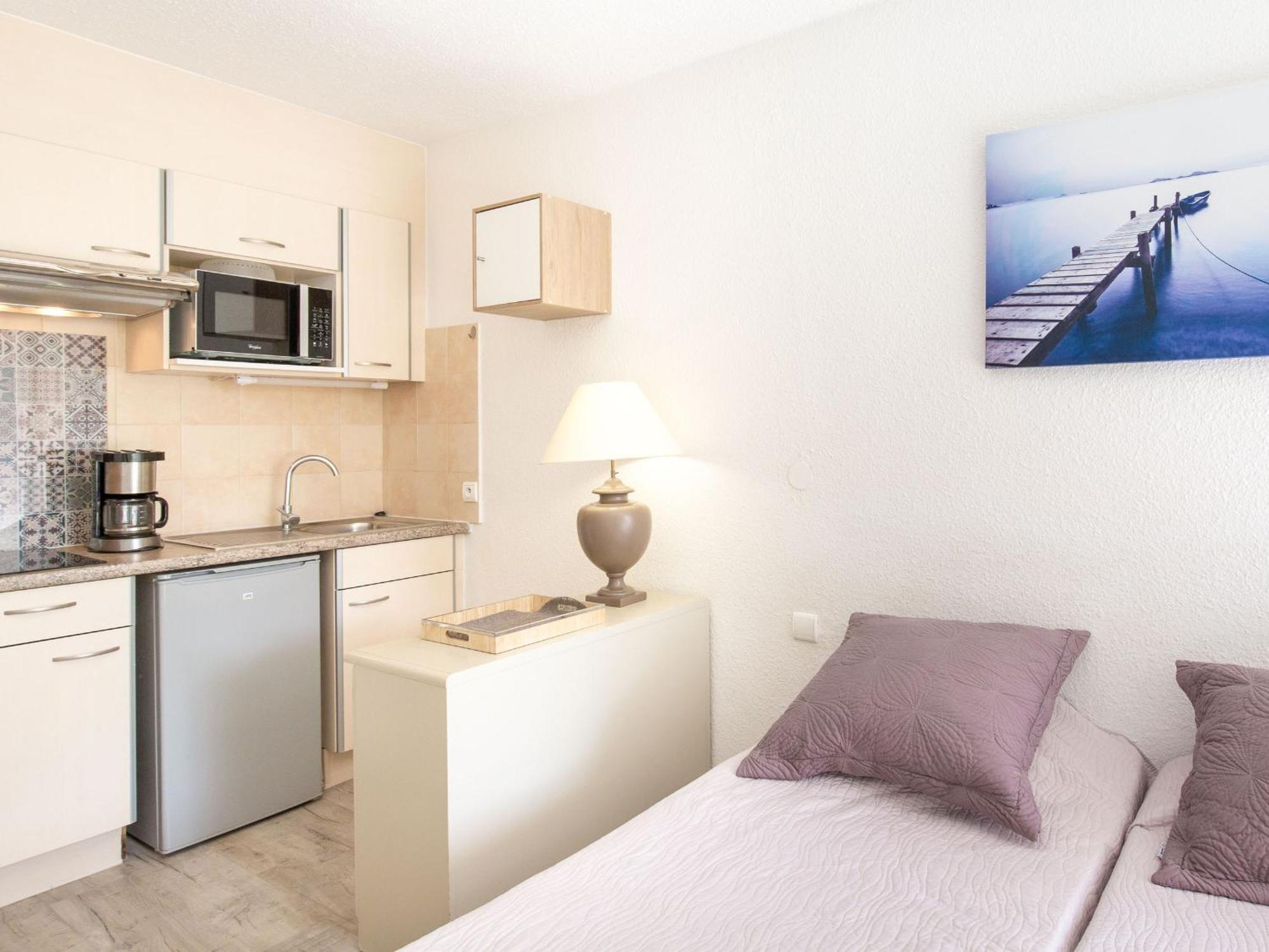 Studio Climatise Pour 3, Face Est, A 50M Plage Et Proche Commerces - Fr-1-466A-23 Saint-Raphaël Eksteriør billede